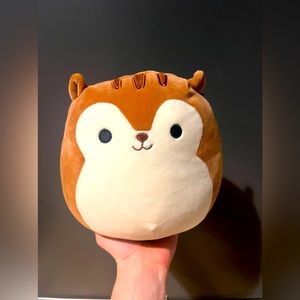 NWT Squishmallow Sawyer the Squirrel